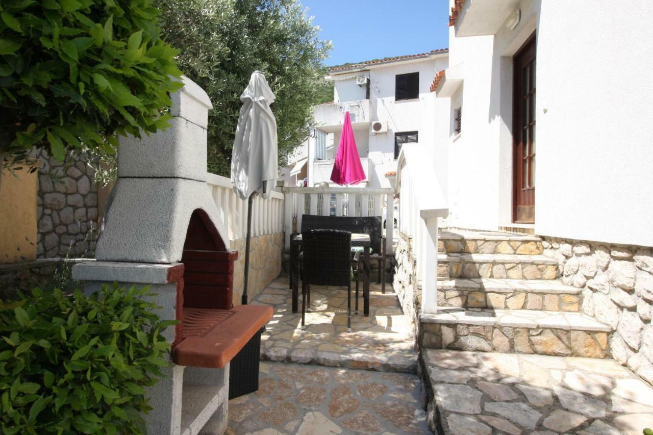 Charming Apartments Vesna Ravni Лабин Екстериор снимка