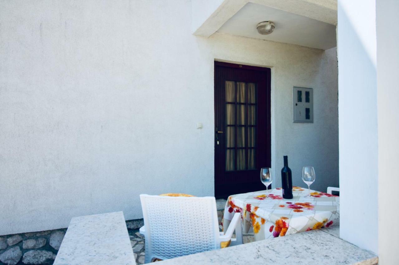 Charming Apartments Vesna Ravni Лабин Екстериор снимка